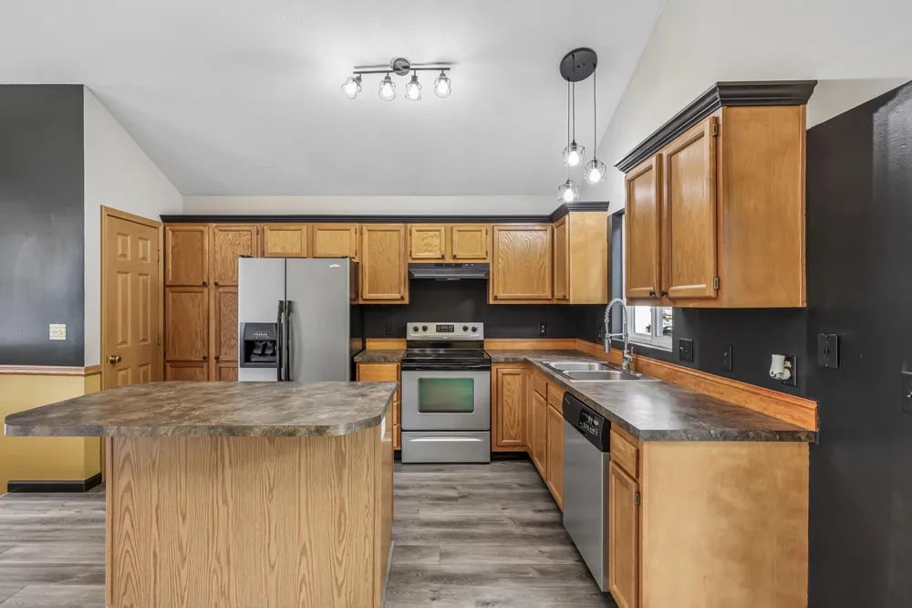 6640 Megan Court Muskegon, MI 49442