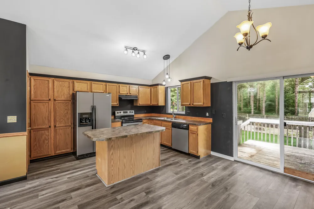 6640 Megan Court Muskegon, MI 49442