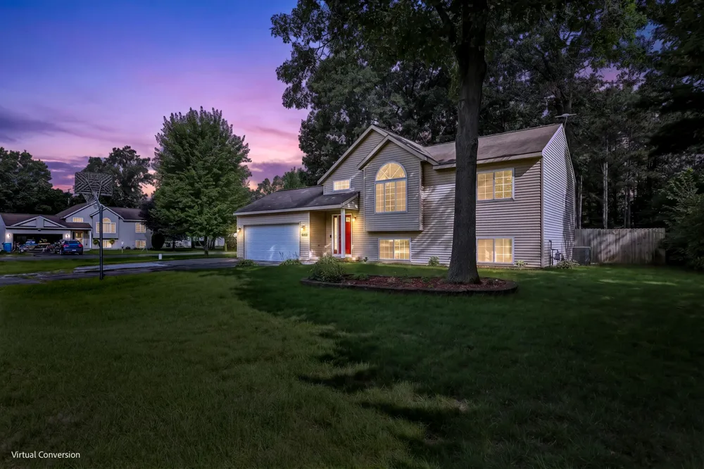6640 Megan Court Muskegon, MI 49442