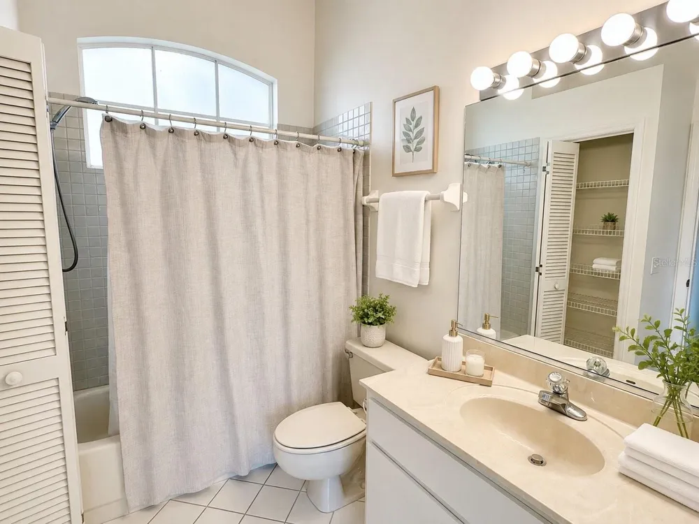 39905 BAYVIEW DRIVE Lady Lake, FL 32159