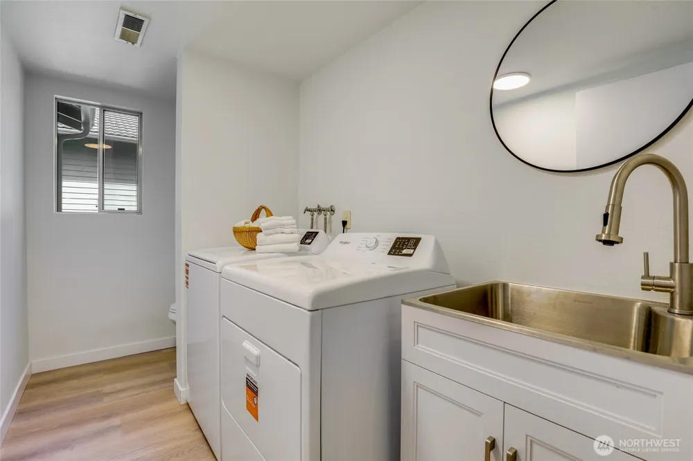 1124 S 23rd Street Renton, WA 98055