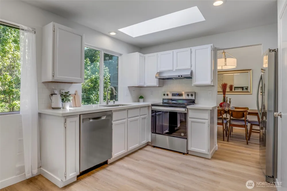 1124 S 23rd Street Renton, WA 98055
