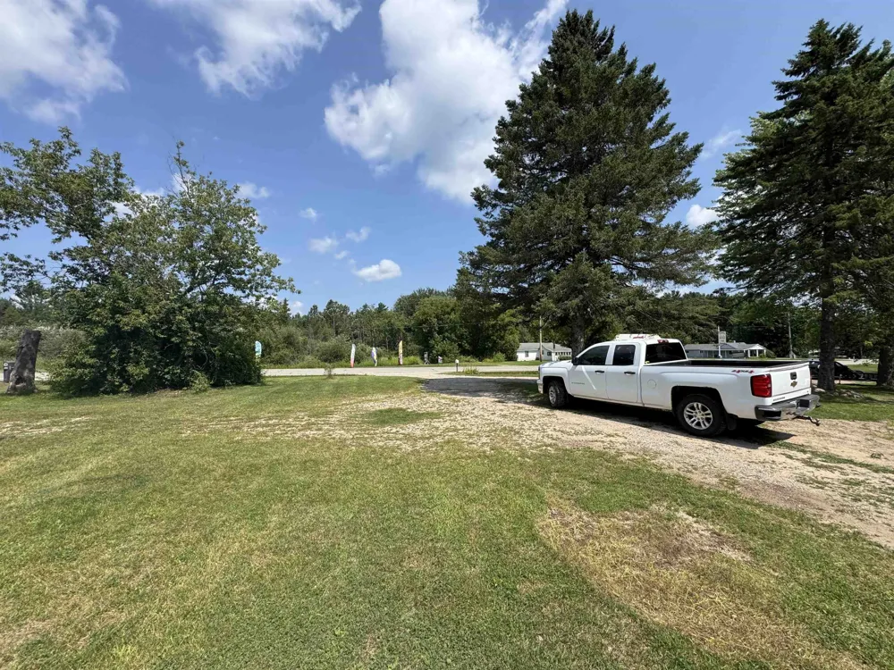 978 E M-55 Churchill Township, MI 48661