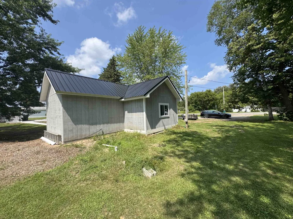 978 E M-55 Churchill Township, MI 48661