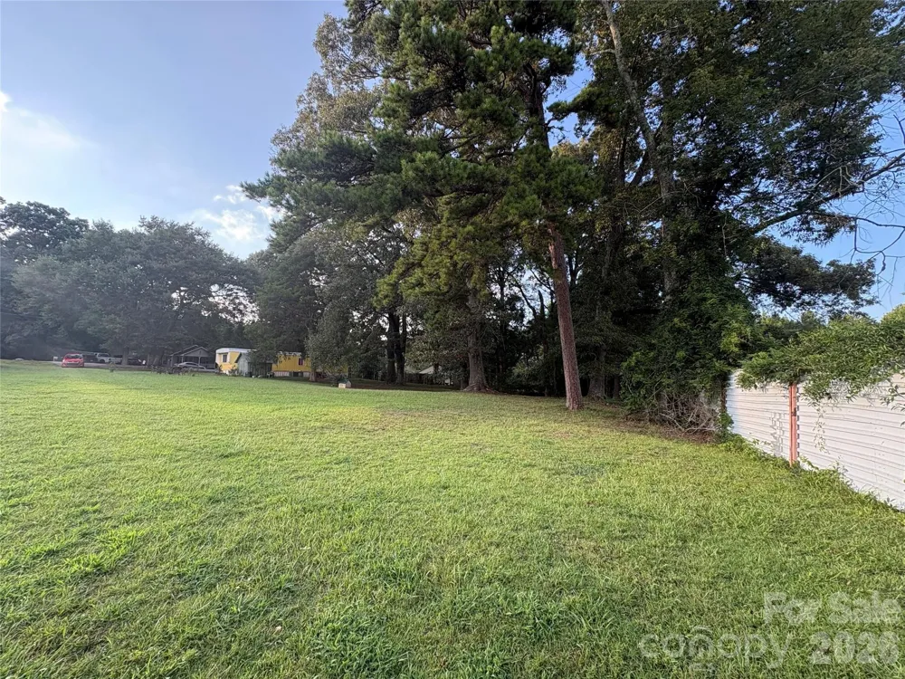 875 Hilldale Drive Lancaster, SC 29720