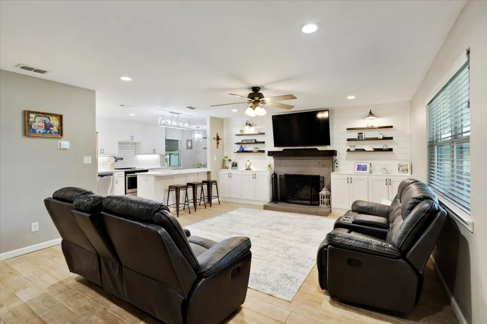 37 Oxford Drive Gordonville, TX 76245