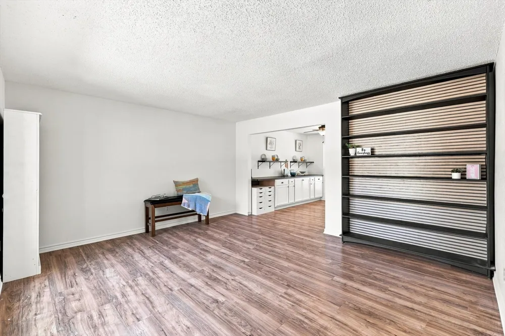 6832 Parkwood Drive North Richland Hills, TX 76182