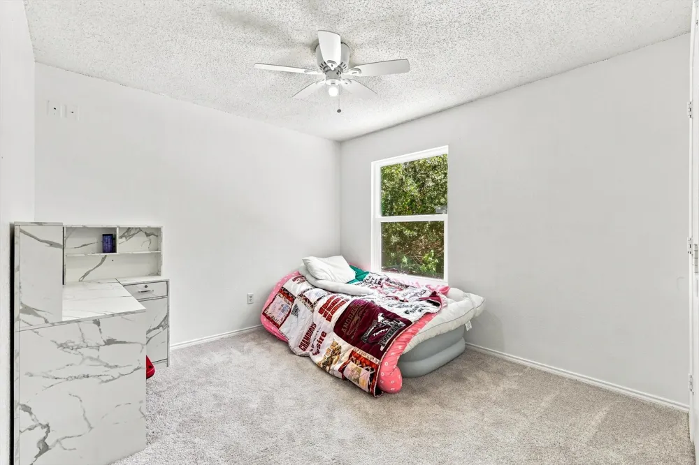 6832 Parkwood Drive North Richland Hills, TX 76182