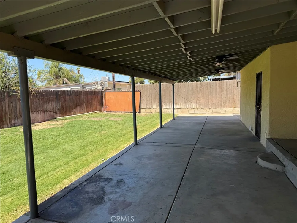 2601 Dore Drive Bakersfield, CA 93304