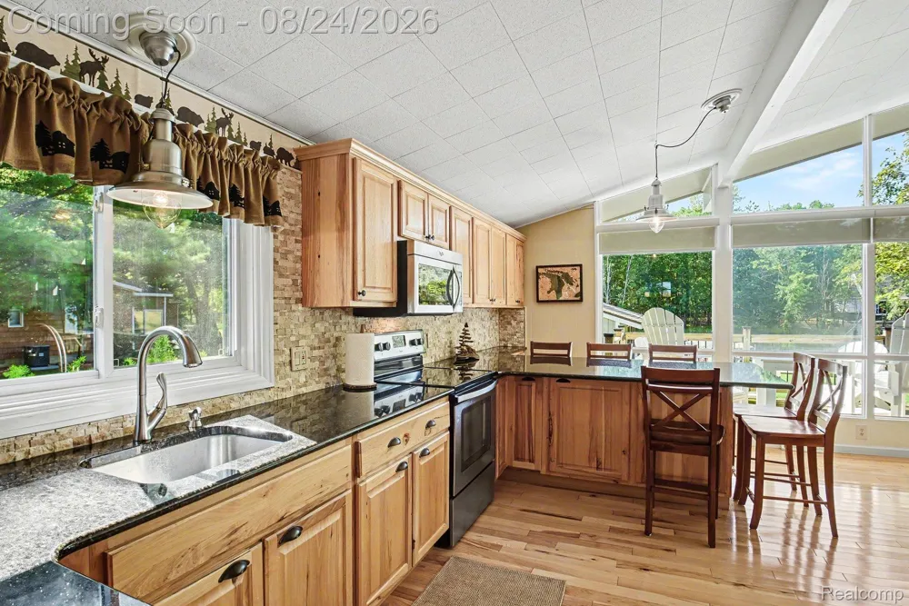 9647 Shore Drive Caseville Township, MI 48755