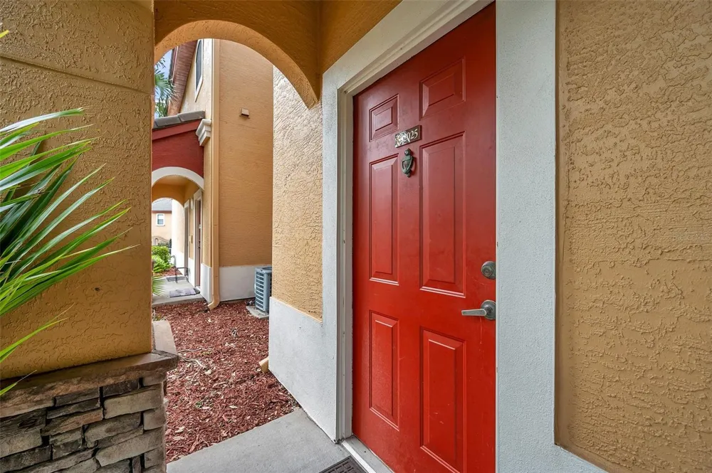 2279 PORTOFINO PLACE #20-202 Palm Harbor, FL 34683