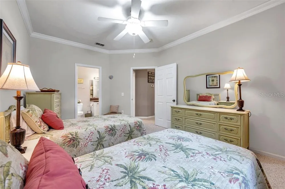 2279 PORTOFINO PLACE #20-202 Palm Harbor, FL 34683