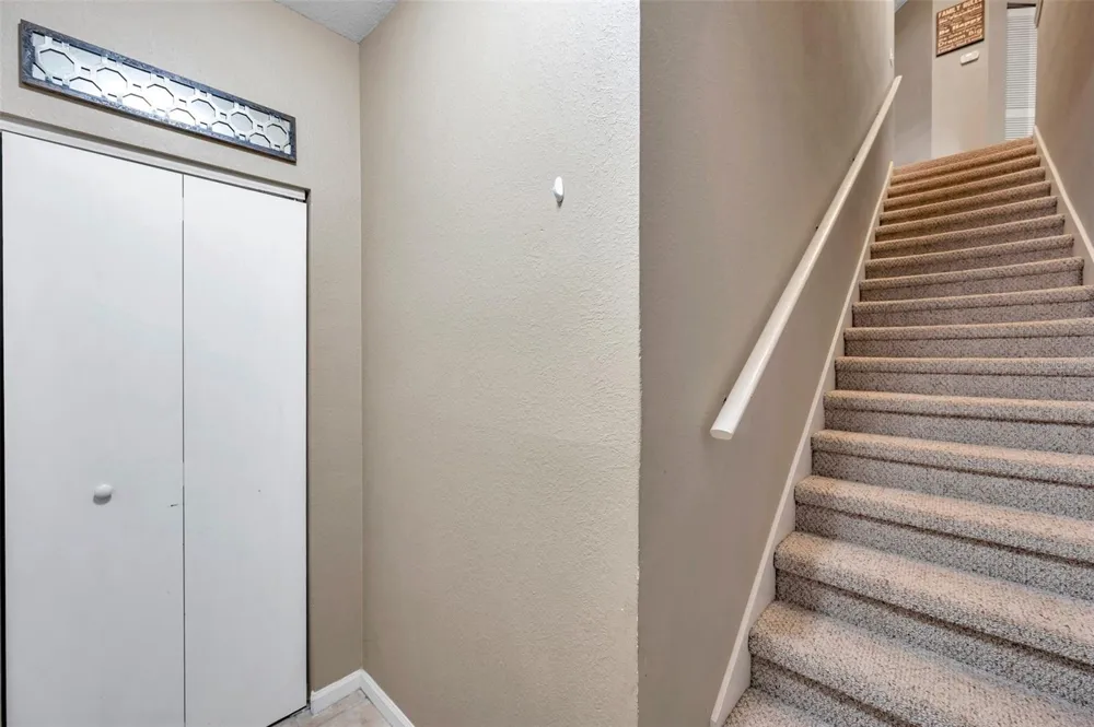 2279 PORTOFINO PLACE #20-202 Palm Harbor, FL 34683