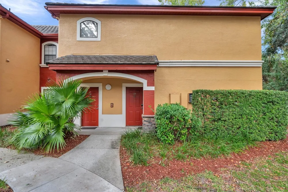 2279 PORTOFINO PLACE #20-202 Palm Harbor, FL 34683