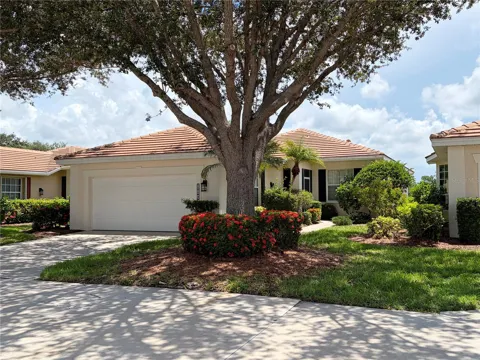 880 CHALMERS DRIVE #880