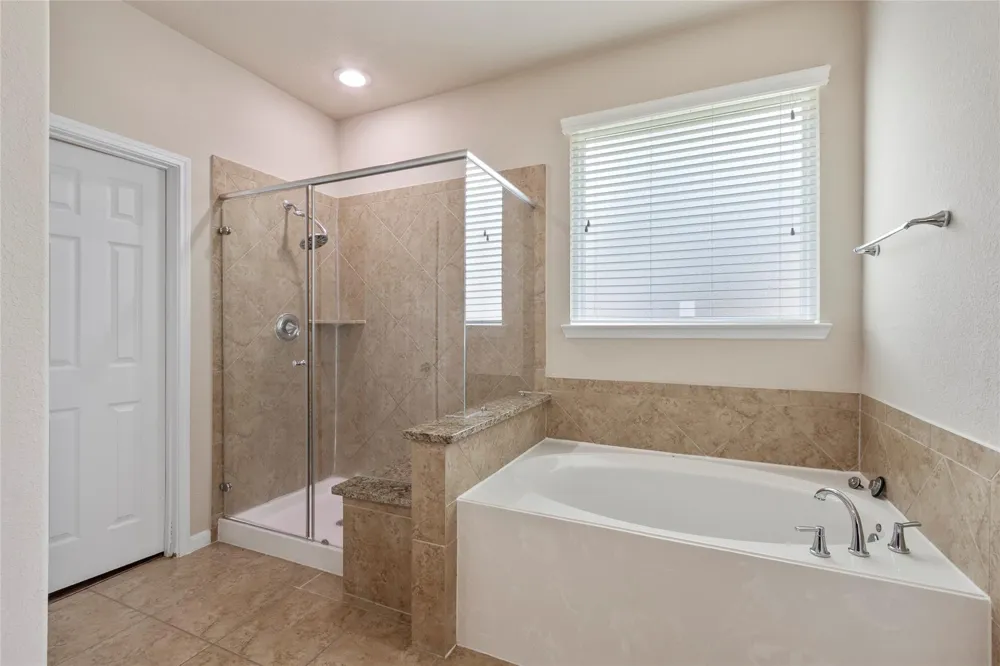 13402 Indigo Sands Drive Pearland, TX 77584