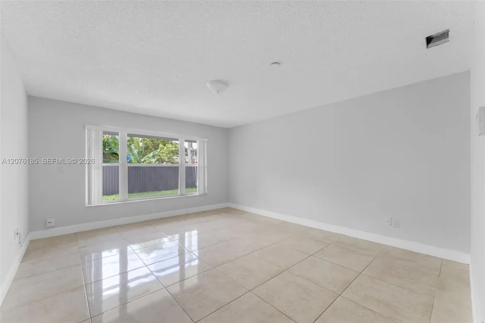 9835 SW 56th St #0 Miami, FL 33165