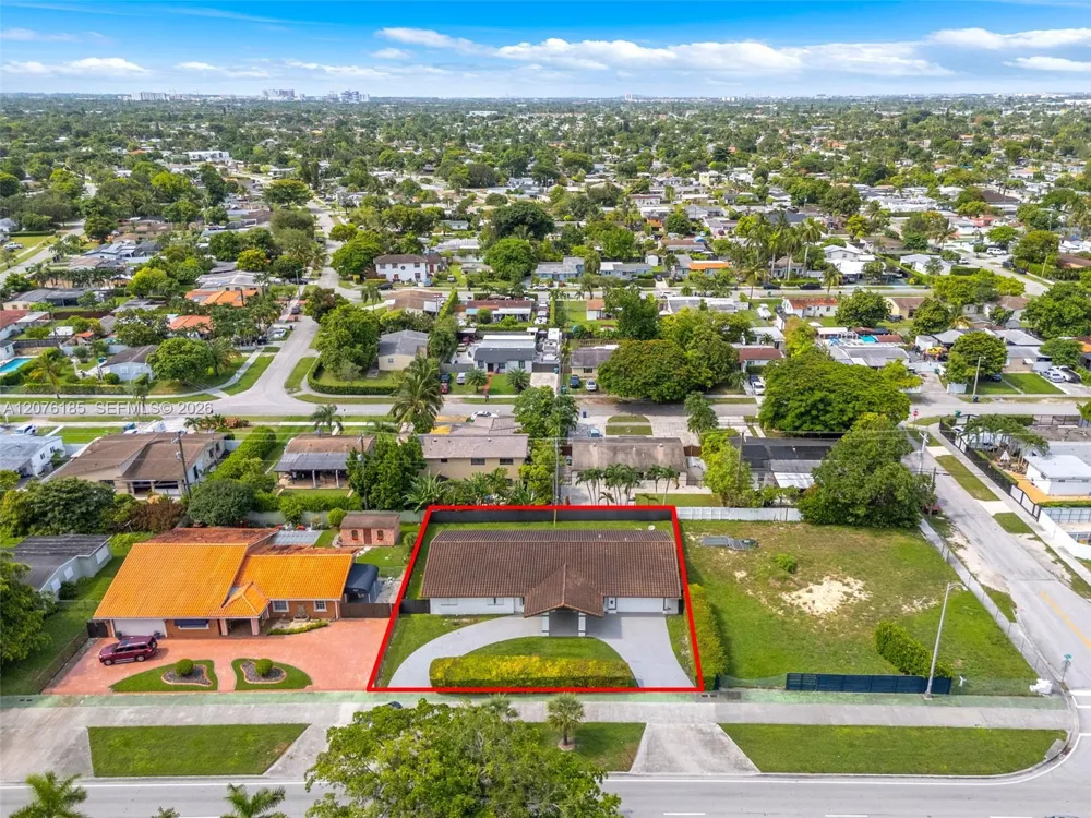 9835 SW 56th St #0 Miami, FL 33165