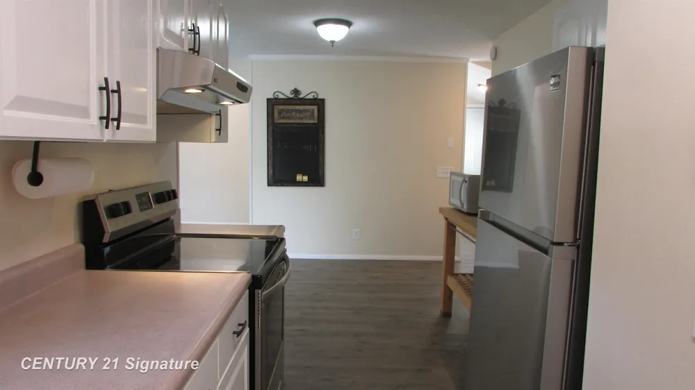 7417 Mackinaw Road Bay City City, MI 48706