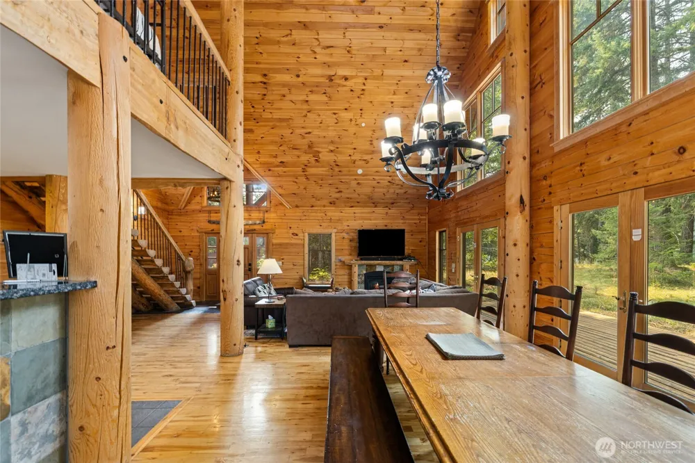 1611 Larkspur Loop Cle Elum, WA 98922