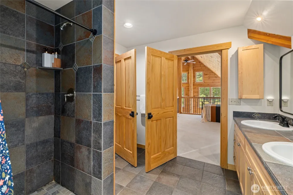 1611 Larkspur Loop Cle Elum, WA 98922