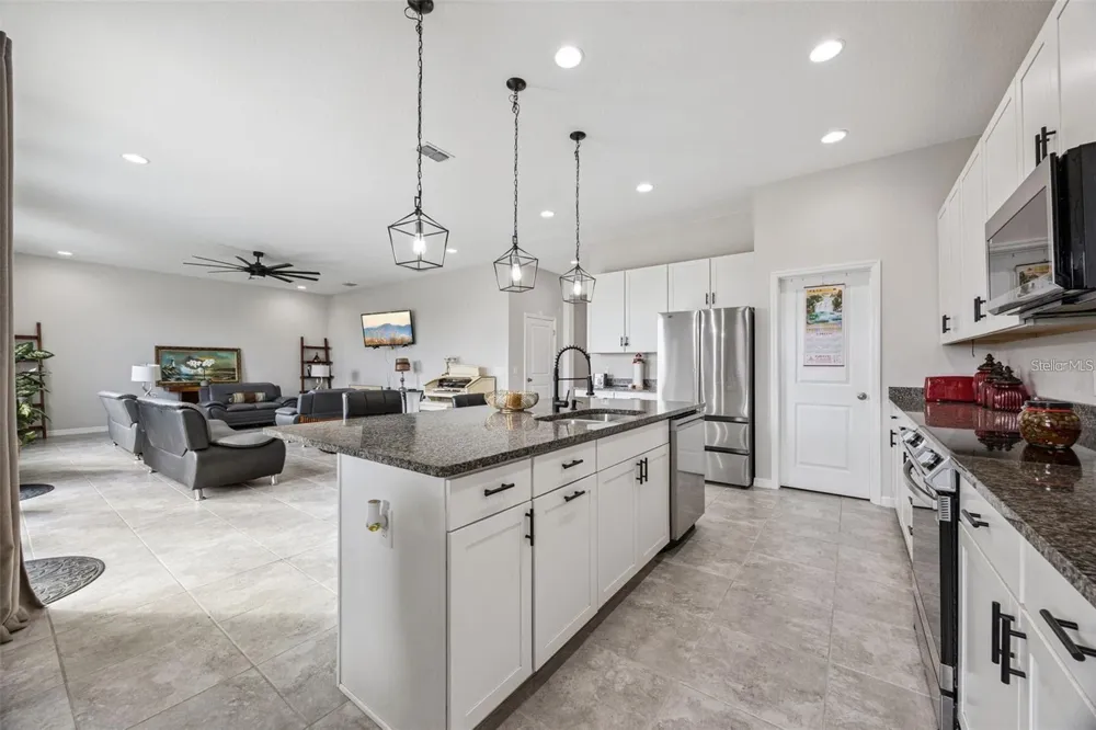 2091 BRILLANTE DRIVE St Cloud, FL 34771