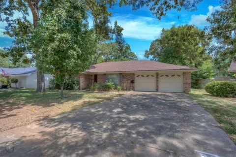 9811 W Homewood Circle