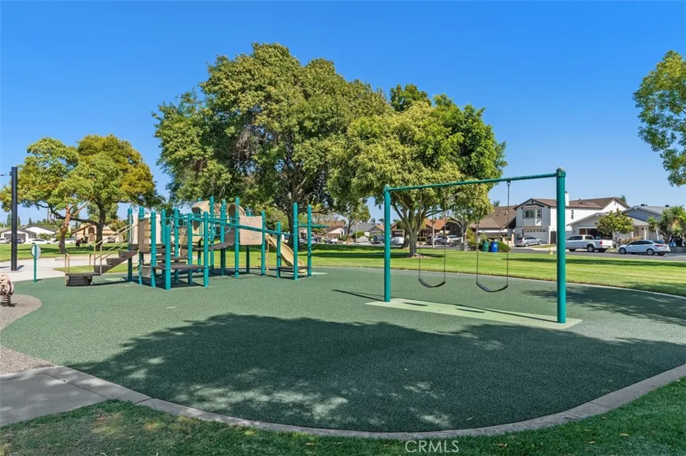 6111 Leyte Cypress, CA 90630