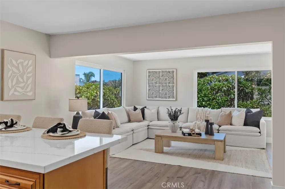 6111 Leyte Cypress, CA 90630