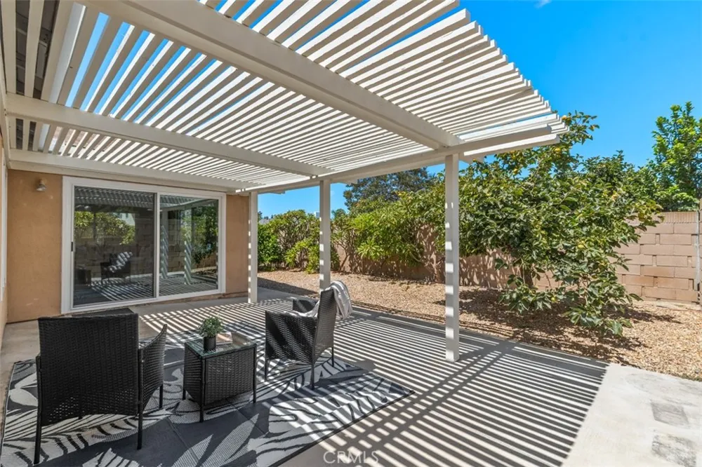 6111 Leyte Cypress, CA 90630
