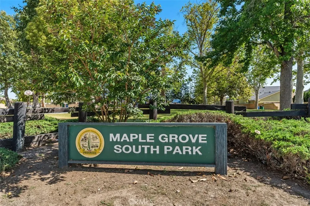 6111 Leyte Cypress, CA 90630