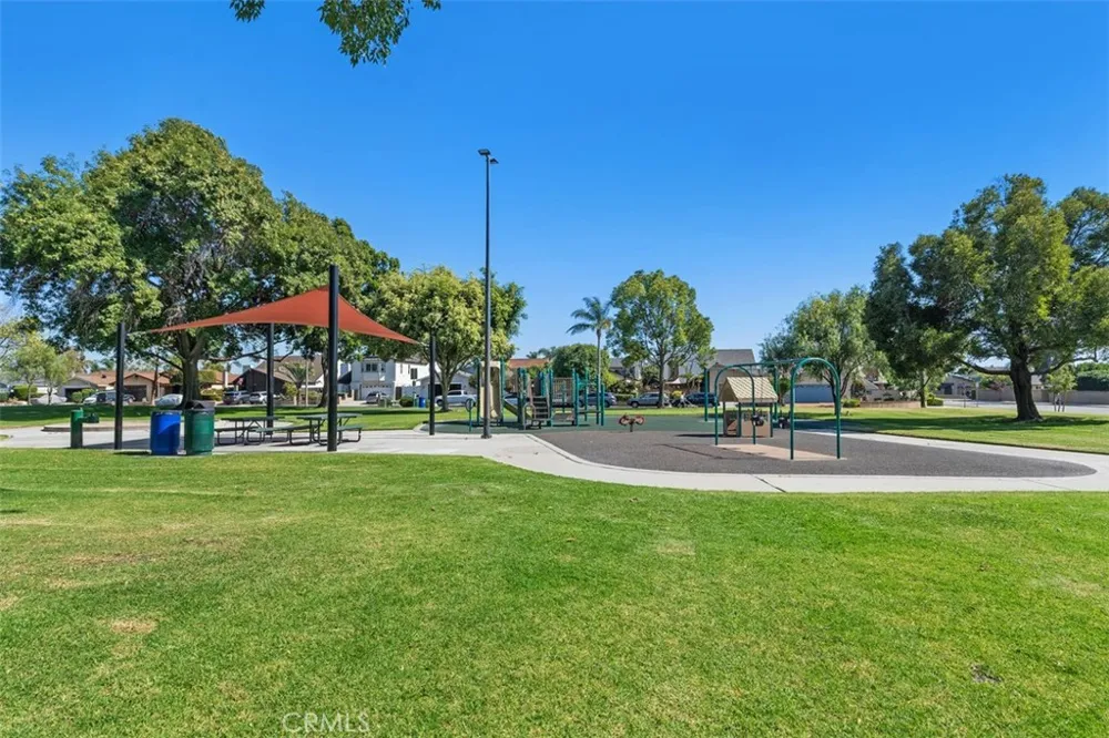 6111 Leyte Cypress, CA 90630