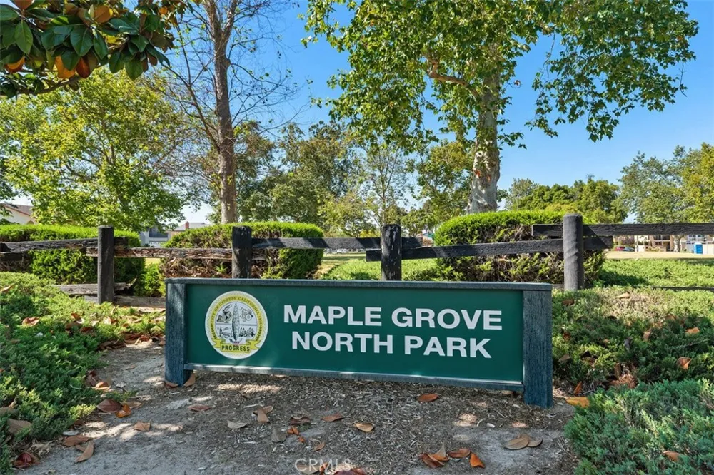 6111 Leyte Cypress, CA 90630