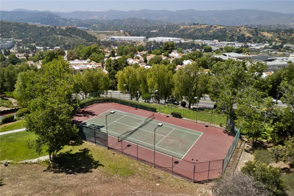 21200 Trumpet #205 Newhall, CA 91321