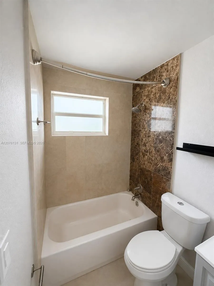 13215 NE 6th Ave #106 North Miami, FL 33161