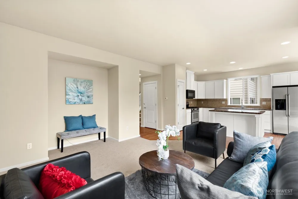 20914 13th Place W Lynnwood, WA 98036