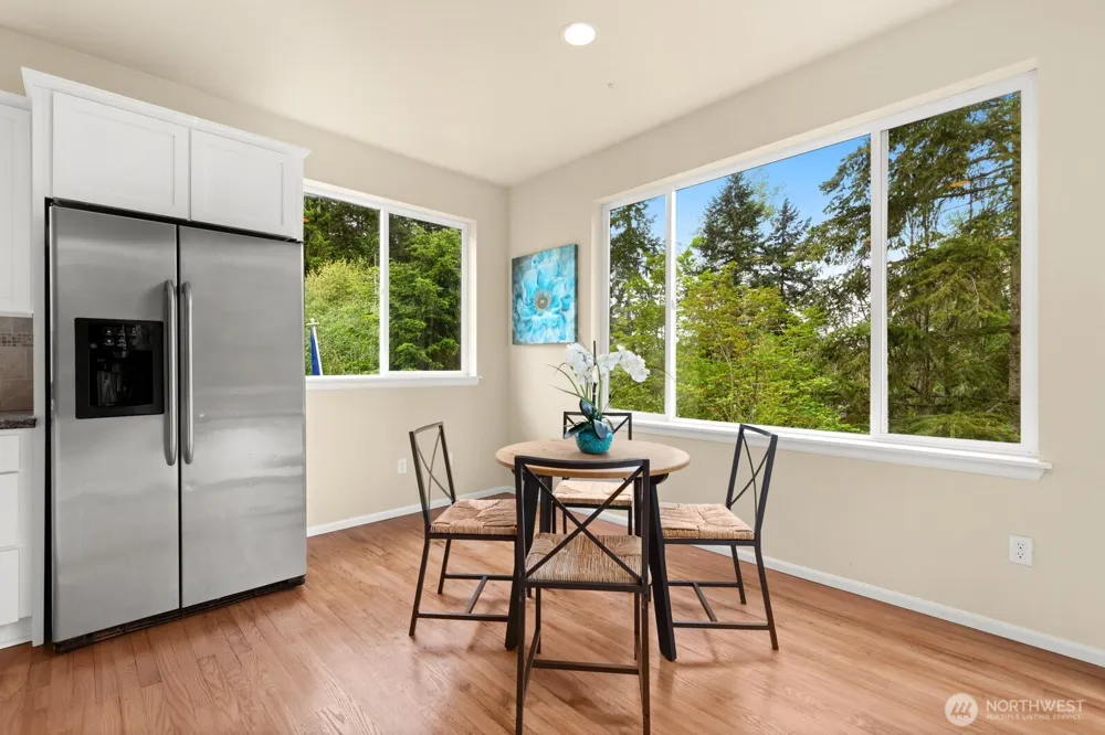 20914 13th Place W Lynnwood, WA 98036