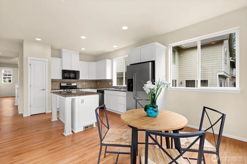20914 13th Place W Lynnwood, WA 98036