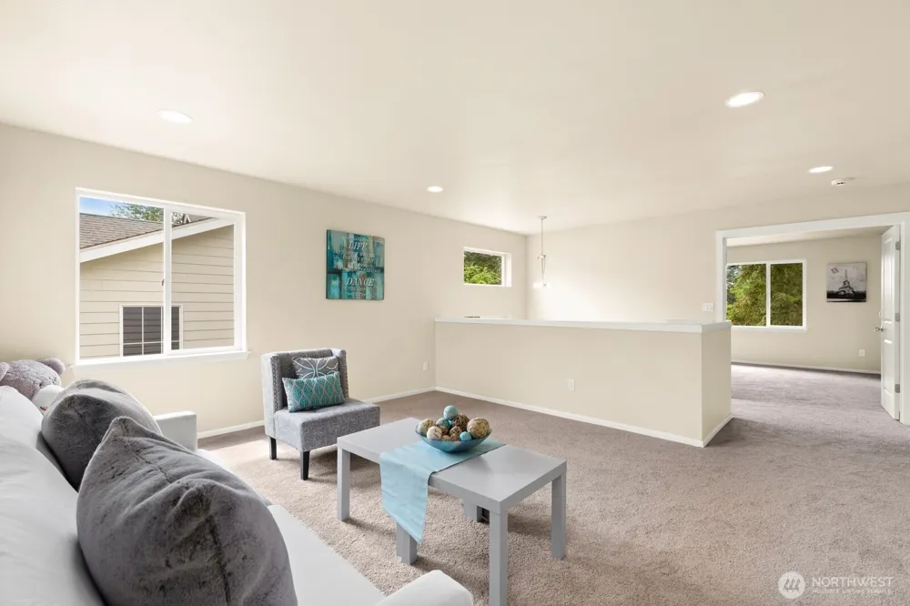 20914 13th Place W Lynnwood, WA 98036