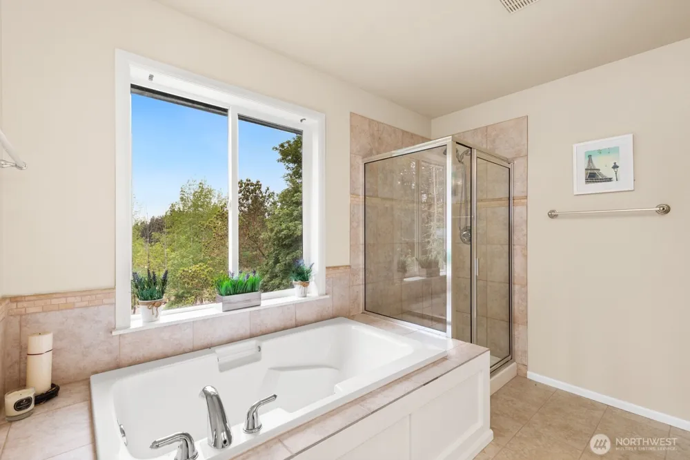20914 13th Place W Lynnwood, WA 98036