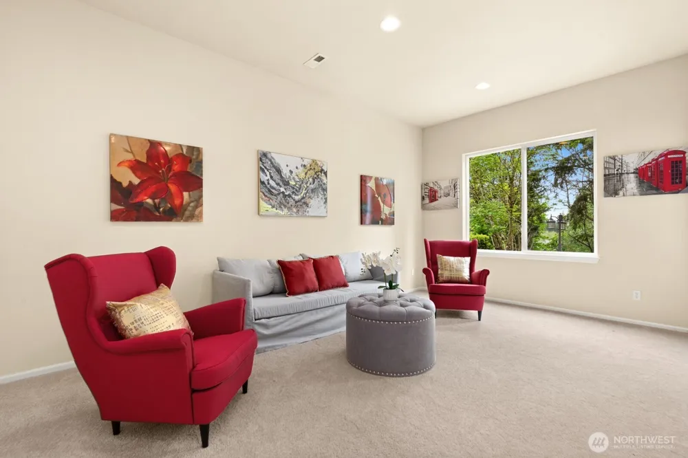 20914 13th Place W Lynnwood, WA 98036