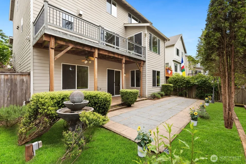 20914 13th Place W Lynnwood, WA 98036