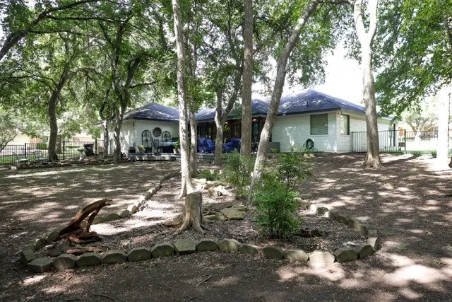 203 Covey Lane McKinney, TX 75071