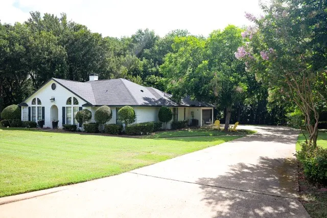 203 Covey Lane McKinney, TX 75071