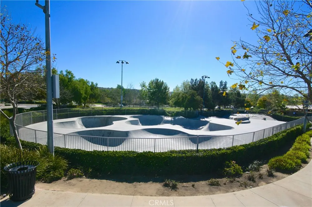 82 Laurelhurst Ladera Ranch, CA 92694