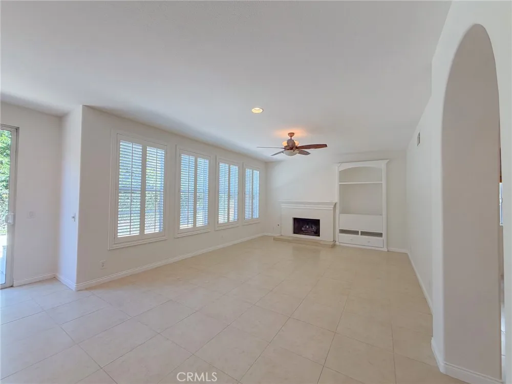 82 Laurelhurst Ladera Ranch, CA 92694