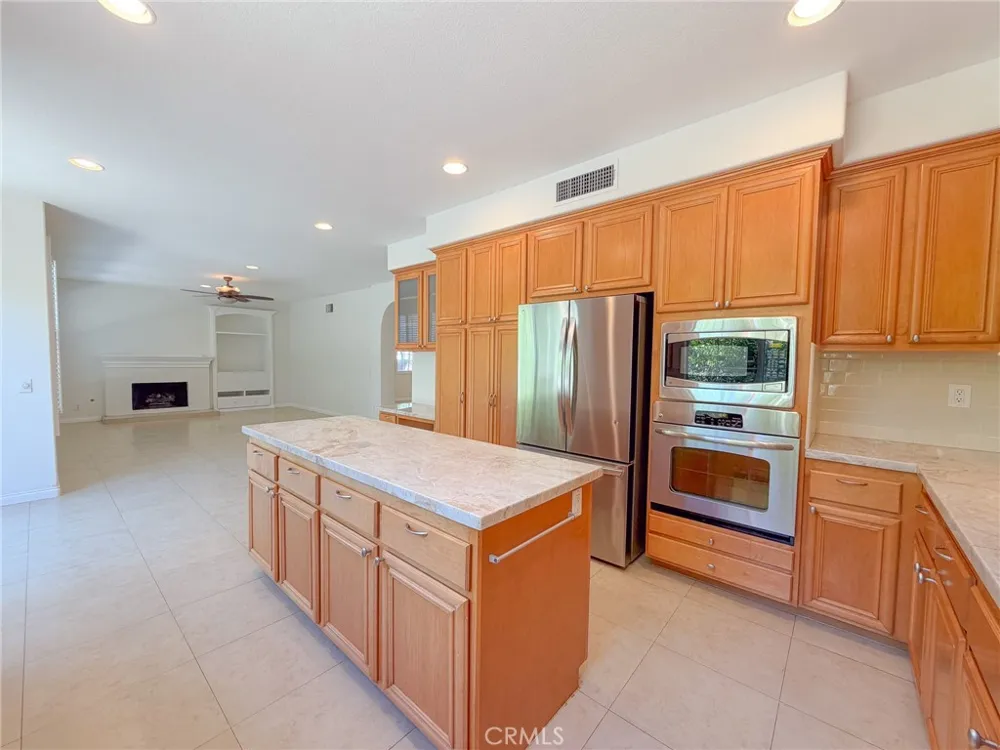 82 Laurelhurst Ladera Ranch, CA 92694