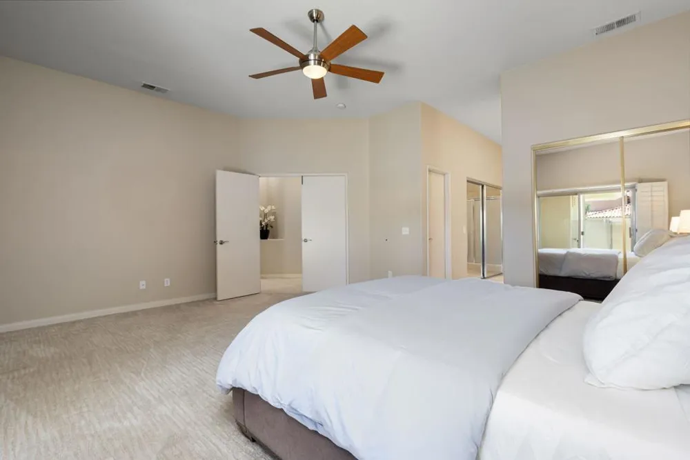 285 Kavenish Drive Rancho Mirage, CA 92270