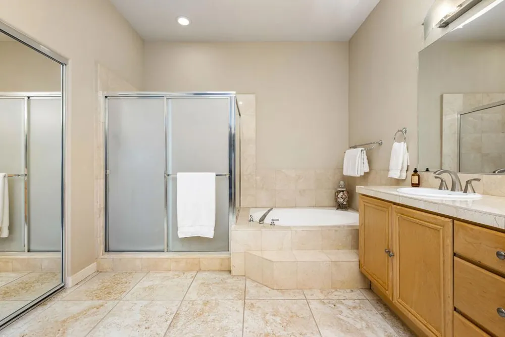 285 Kavenish Drive Rancho Mirage, CA 92270