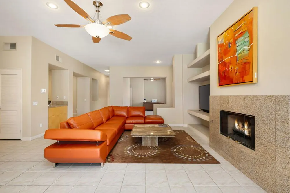 285 Kavenish Drive Rancho Mirage, CA 92270